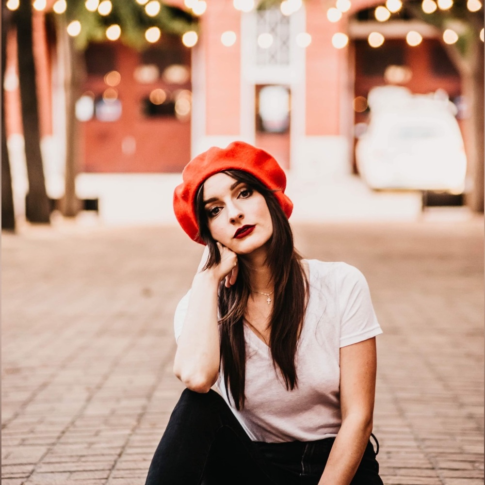 Meet your Posher, Brianne